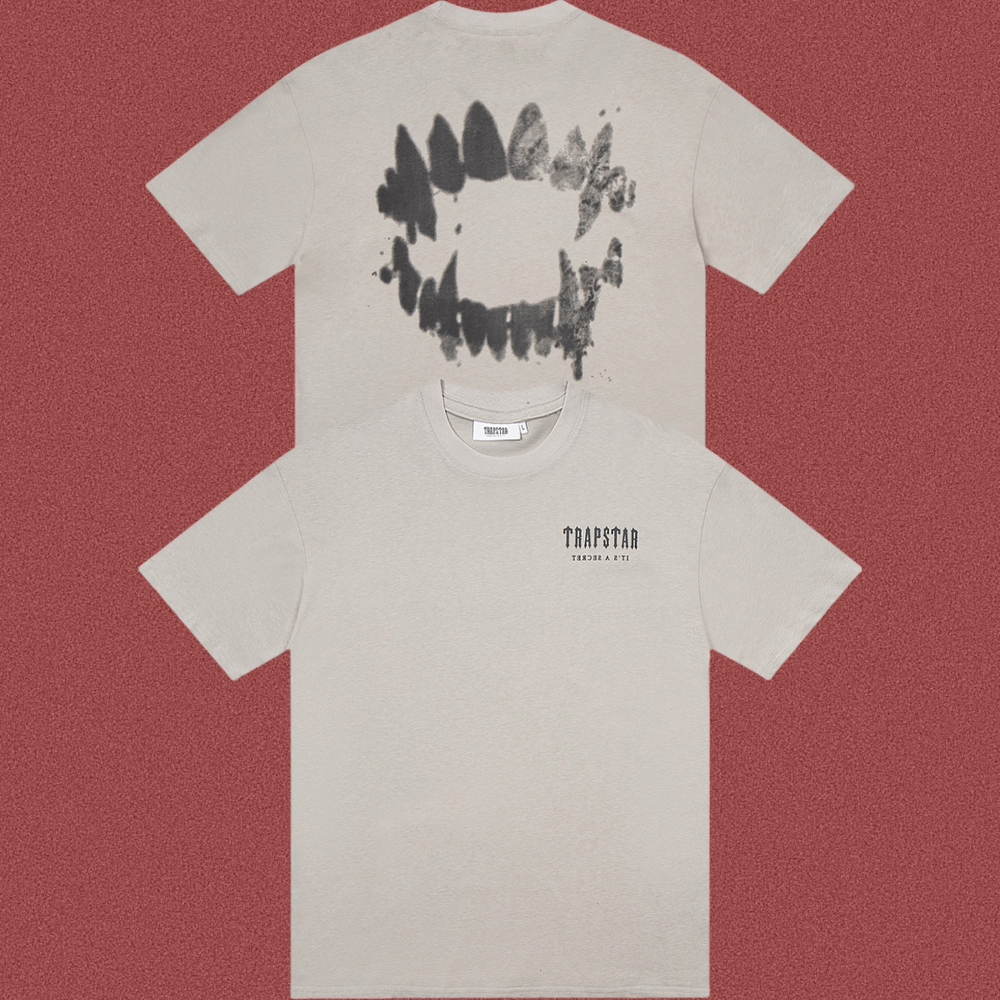 Trapstar Grills & Fangs Back Graphic Tee - Off-White/Sand