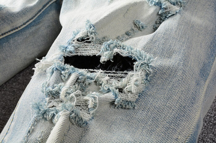 AMIRI #697 Jeans